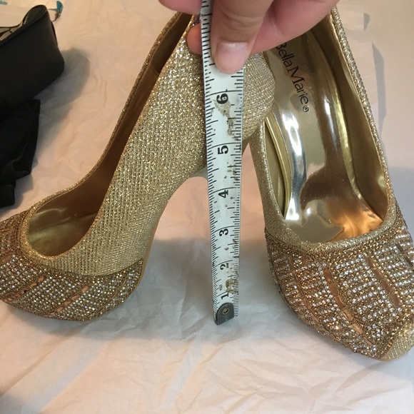 Beautiful Gold Sparkly Heels - Picture 7 of 7